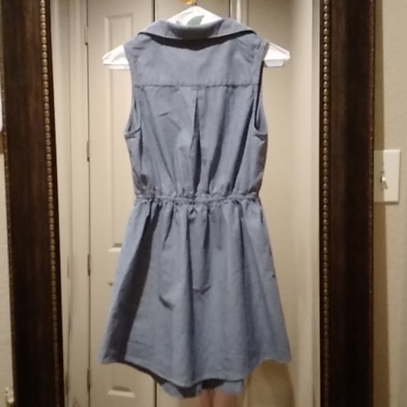 🎁FREE WITH PURCHASE Papaya denim look shirt dress - Picture 3 of 9